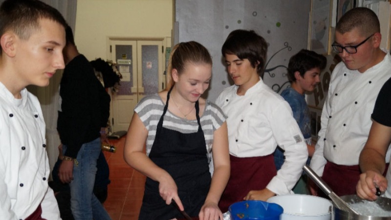 Kuharski dvoboj povodom Dana kuhara