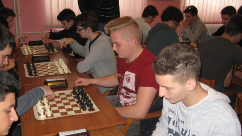 Na šahu u "Podmurvicama"