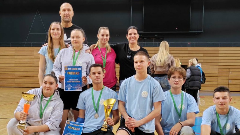 Zimski turnir u badmintonu i odbojci